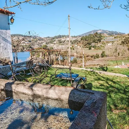 펜션 Costeira Douro *