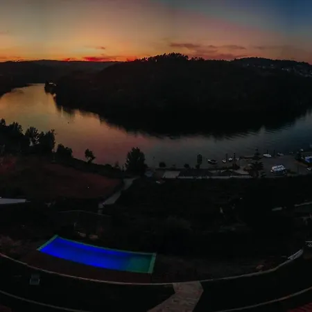 度假居 Costeira Douro *