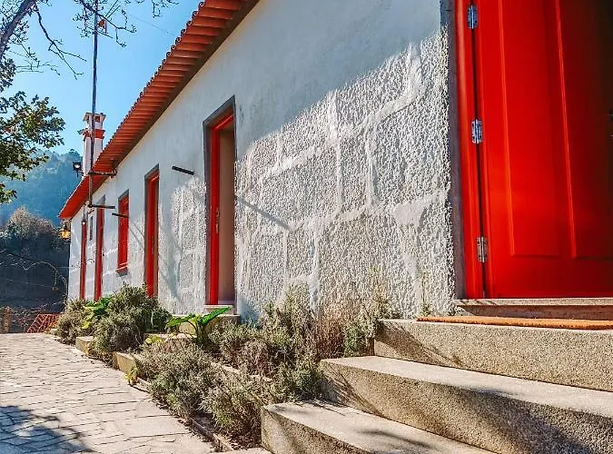 Дом отдыха Costeira Douro